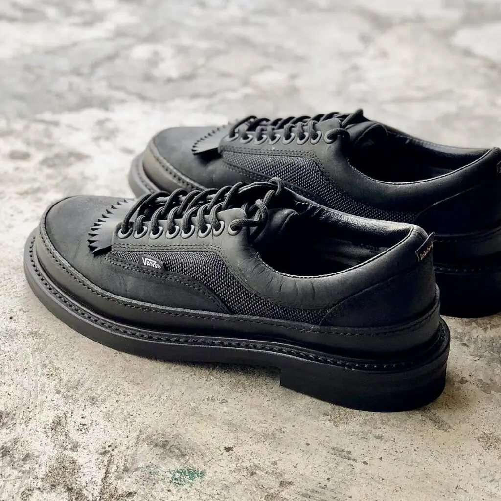 VANSエラのビブラムソールへソール交換修理 - 靴修理RADIAN名古屋 VANSエラのビブラムソールへソール交換修理 - 靴修理RADIAN名古屋