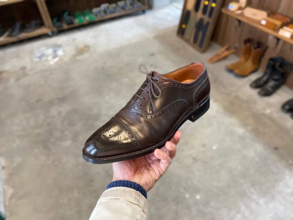 国産靴【スコッチグレイン】ソール交換修理とトゥスチール加工 - 靴