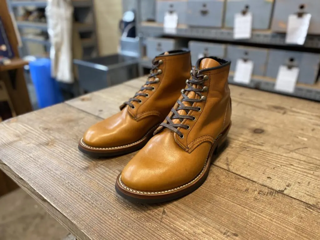 RED WING9013ベックマン ・ソール交換修理とフラットボックス