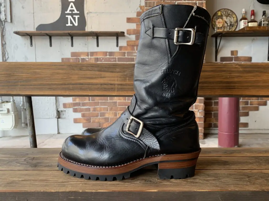 チペワ・エンジニアブーツのソール交換修理 ビブラム100ソールカスタム