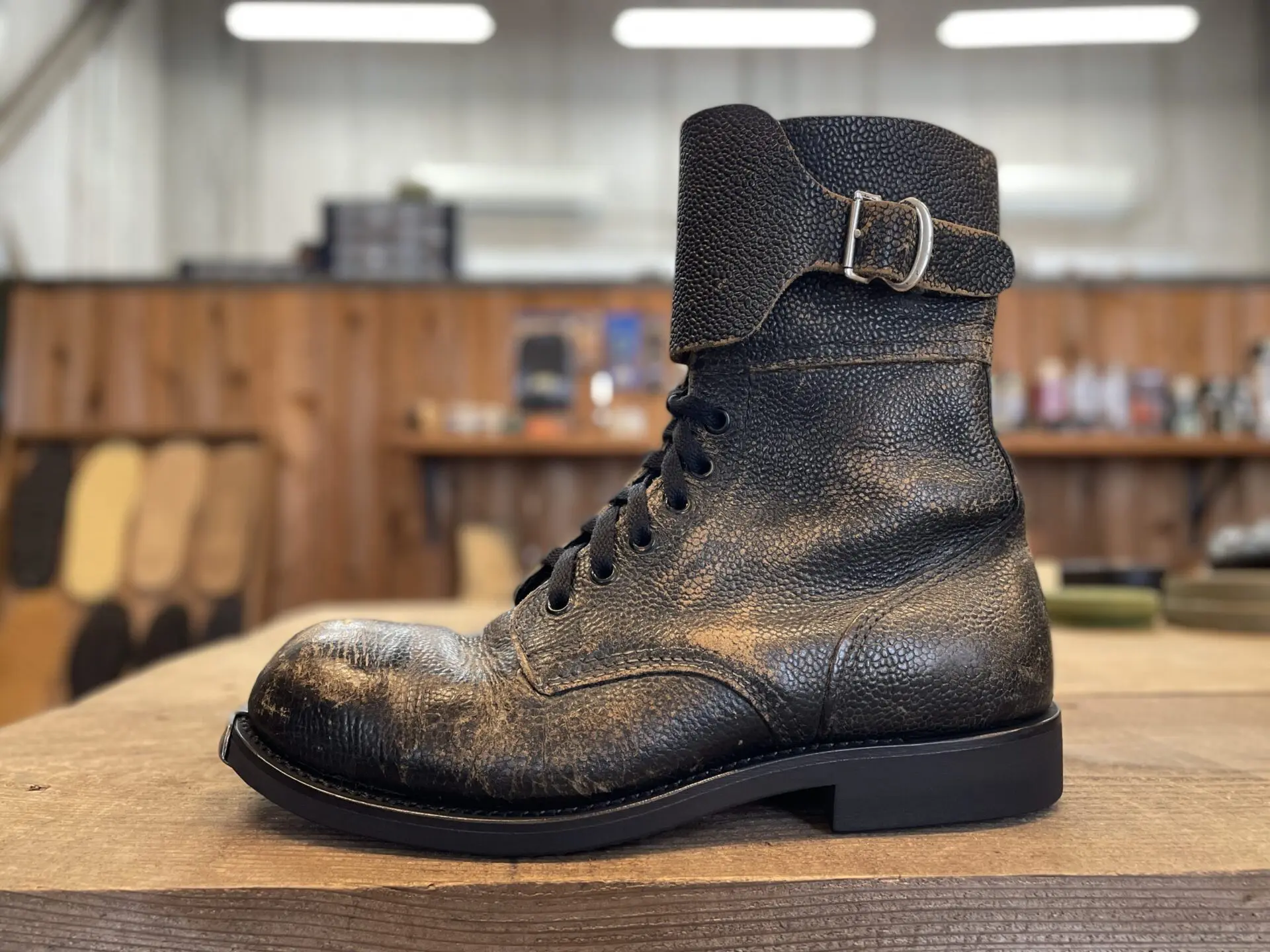 ビンテージブーツをビブラム700で再生！ - 靴修理RADIAN名古屋