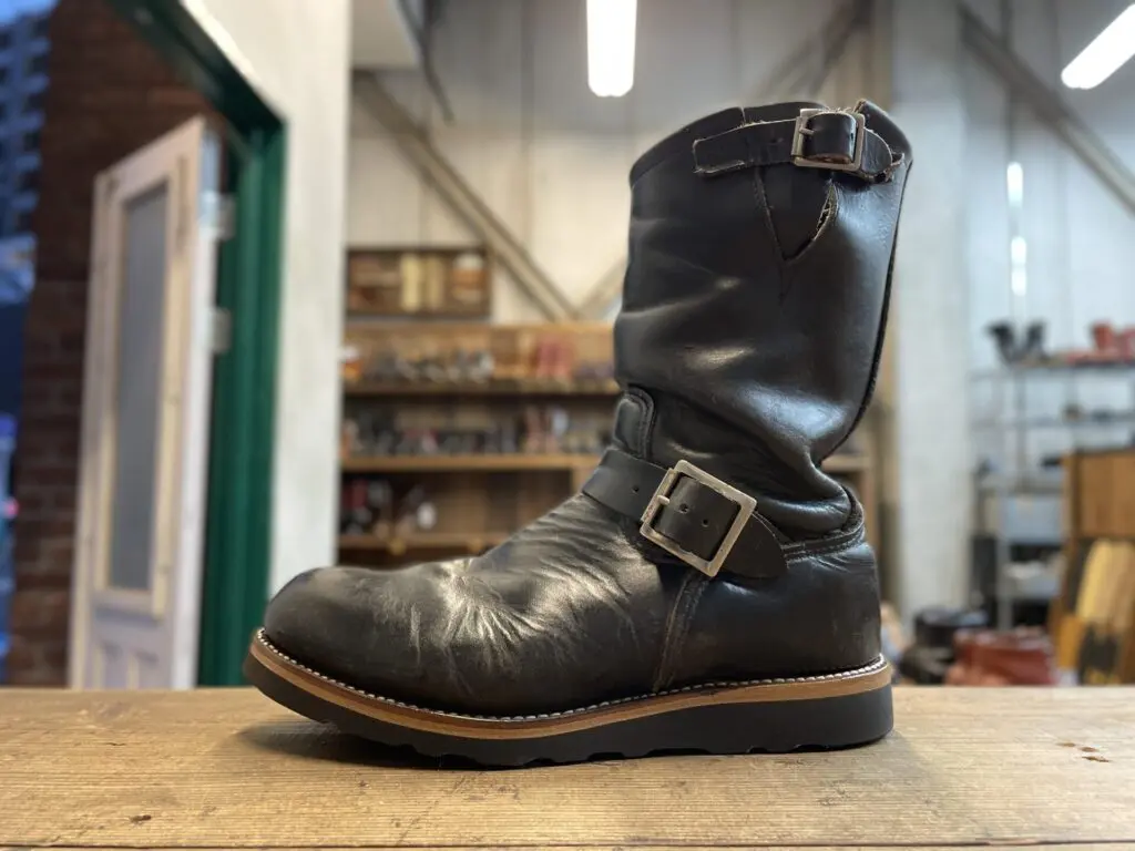 レッドウィングエンジニアブーツ黒