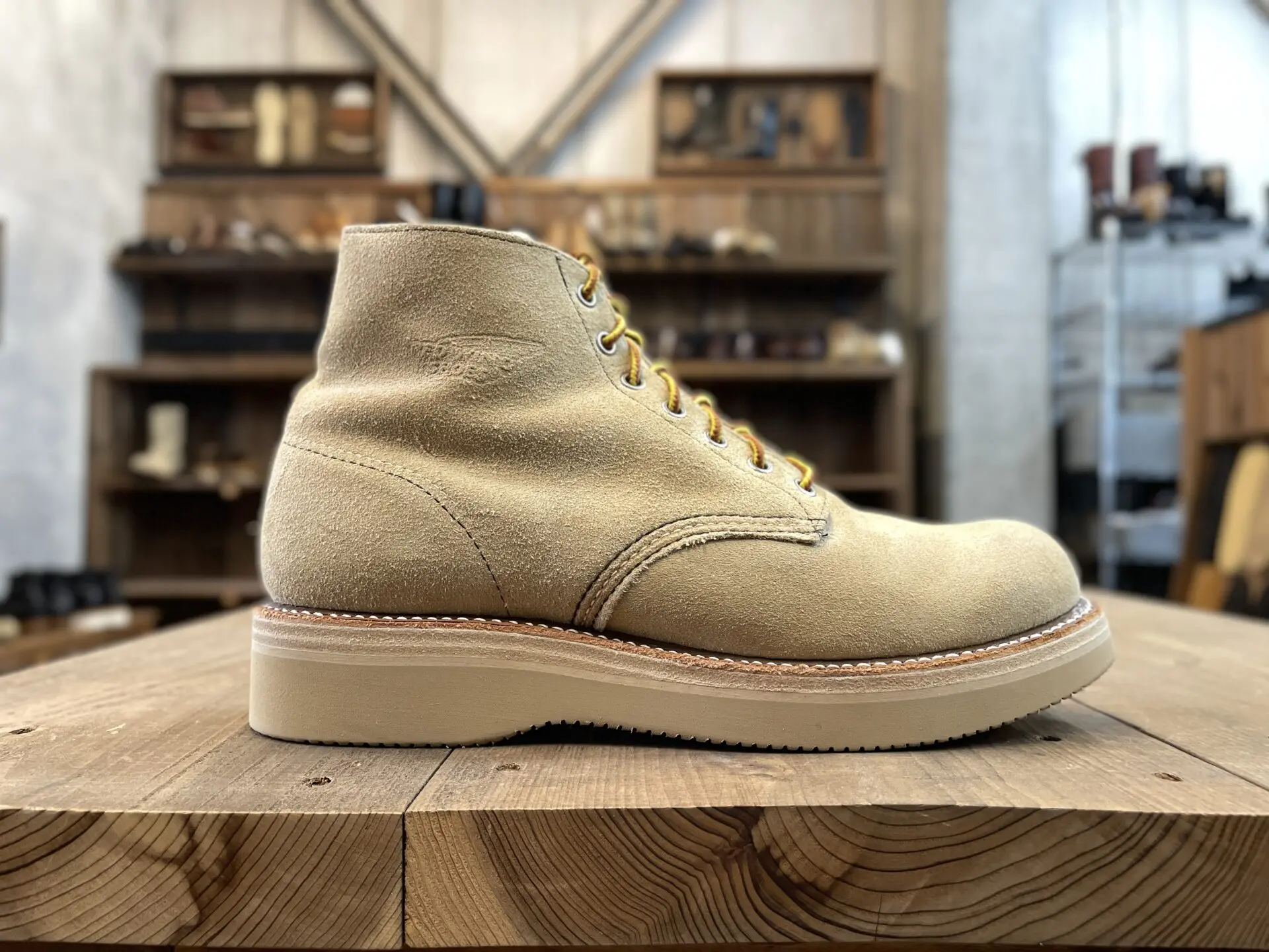 カスタム比較・VIBRAM2060編】同じソールでも色と仕様でこんなに変わる