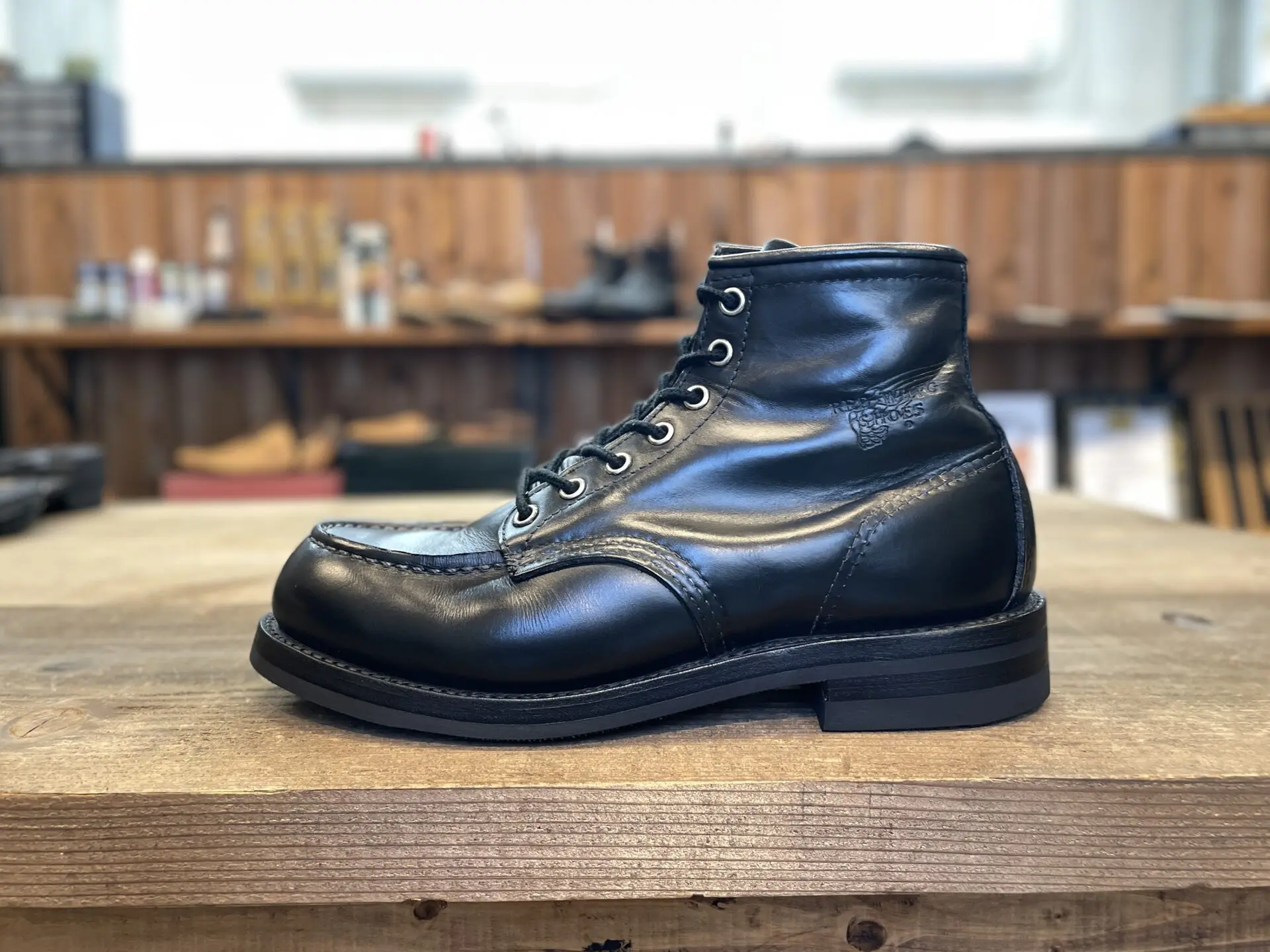 アイリッシュセッターをDr.Soleでオールブラック仕様へ！ - 靴修理